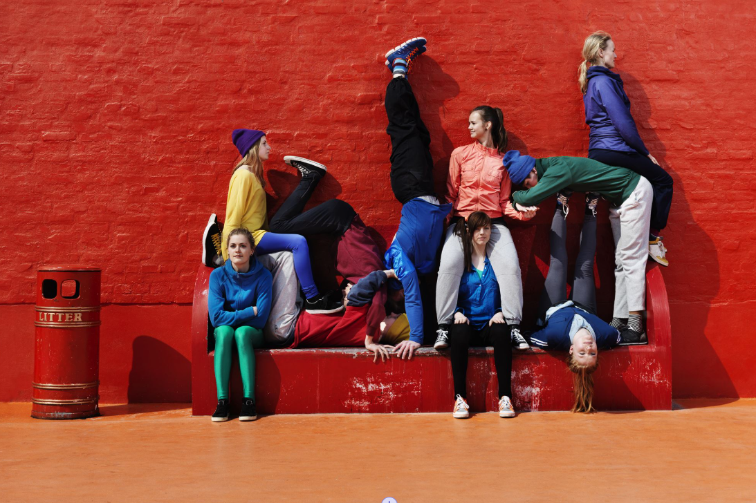 Stille Performance auf der Straße - Kreativität hat viele Gesichter